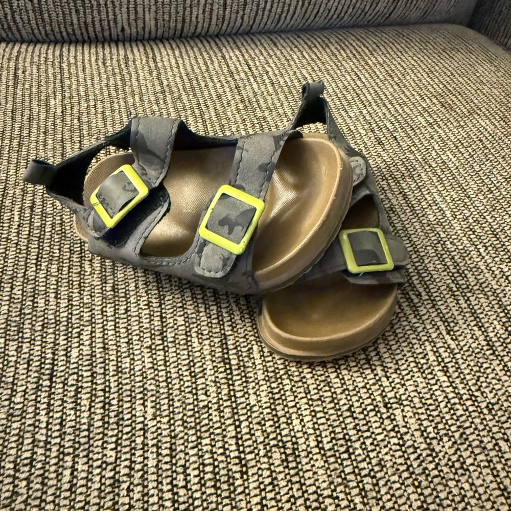 Stylish Kids Sandals with Yellow Buckles